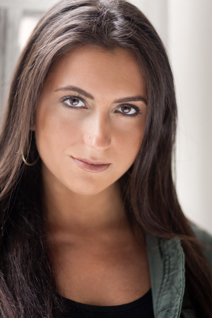 headshot // resume paige cilluffo